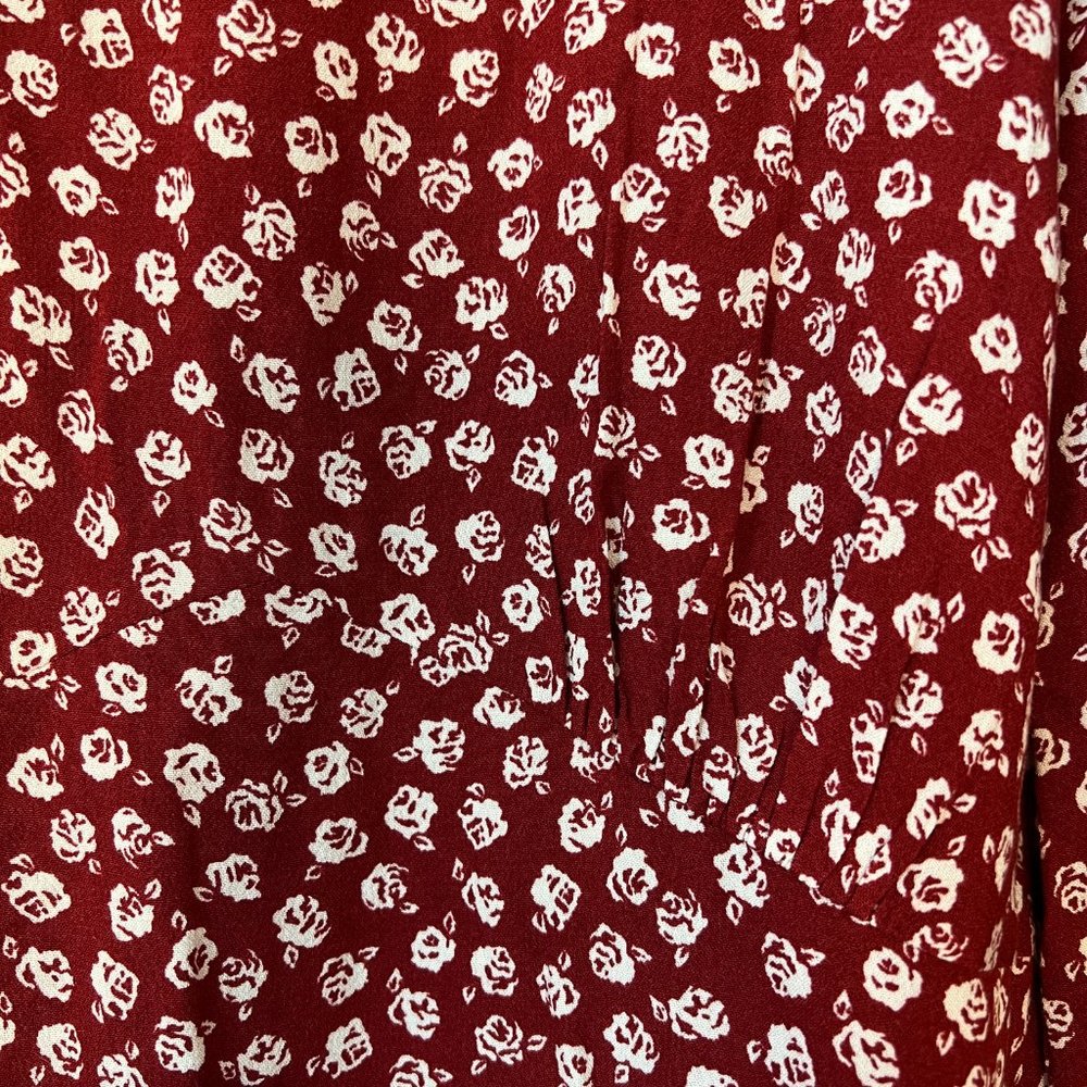 Reformation Leora Dress | Size: 2 | Color: Red + White Floral - Picture 6 of 8